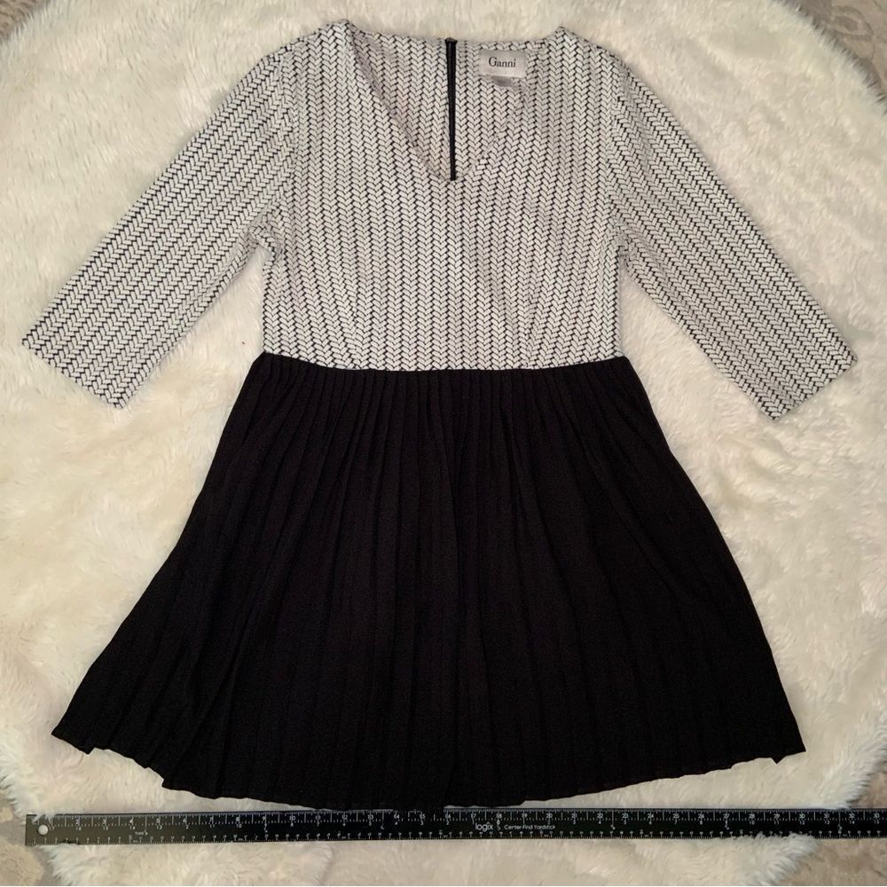 Sz Medium Black and White Ganni Anthropologie Dress